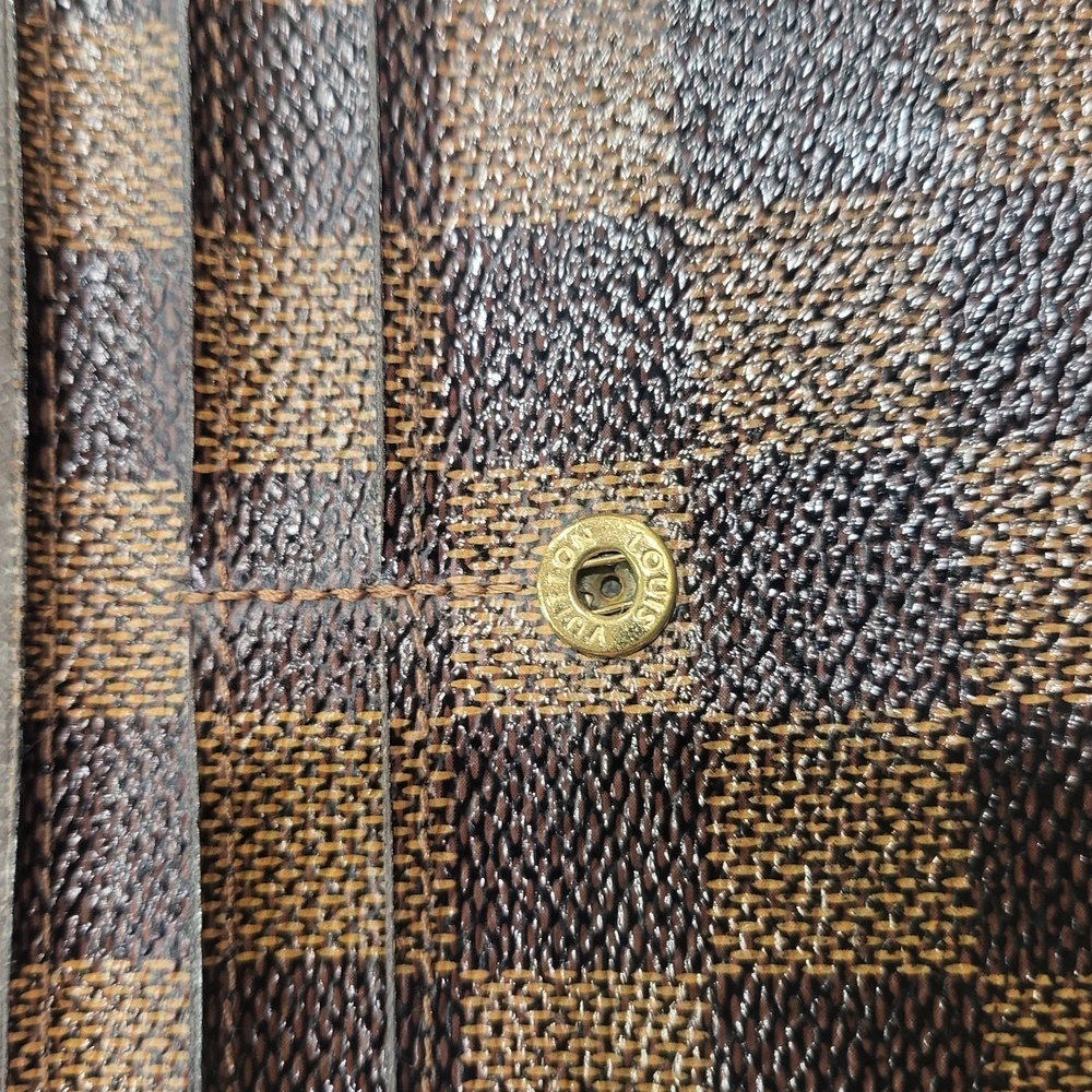 Louis Vuitton Damier Ebene Canvas Sarah Long Wallet - Picture 5 of 10